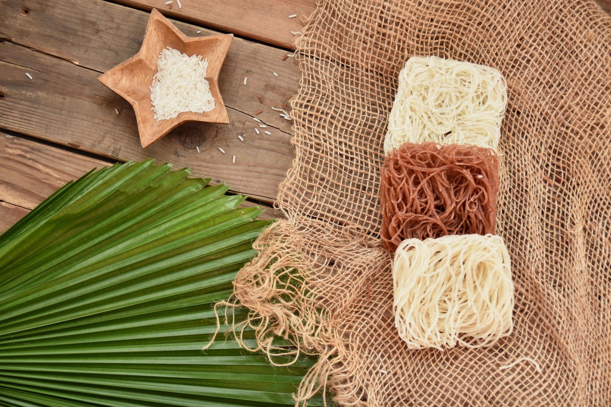Combo 1KG Bún Bò Huế Jimmy 250g Ăn Dặm Cho Bé – Bún Sạch, Không Hóa Chất, Không GMO, Không Gluten, Không Tẩy Trắng Chuẩn Vị Tại Nhà - Đăng Khôi Fresh Combo 1KG Bún Bò Huế Jimmy 250g Ăn Dặm Cho Bé – Bún Sạch, Không Hóa Chất, Không GMO, Không Gluten, Không Tẩy Trắng Chuẩn Vị Tại Nhà - Chính hãng tại Đăng Khôi Fresh (freshdangkhoi.com)