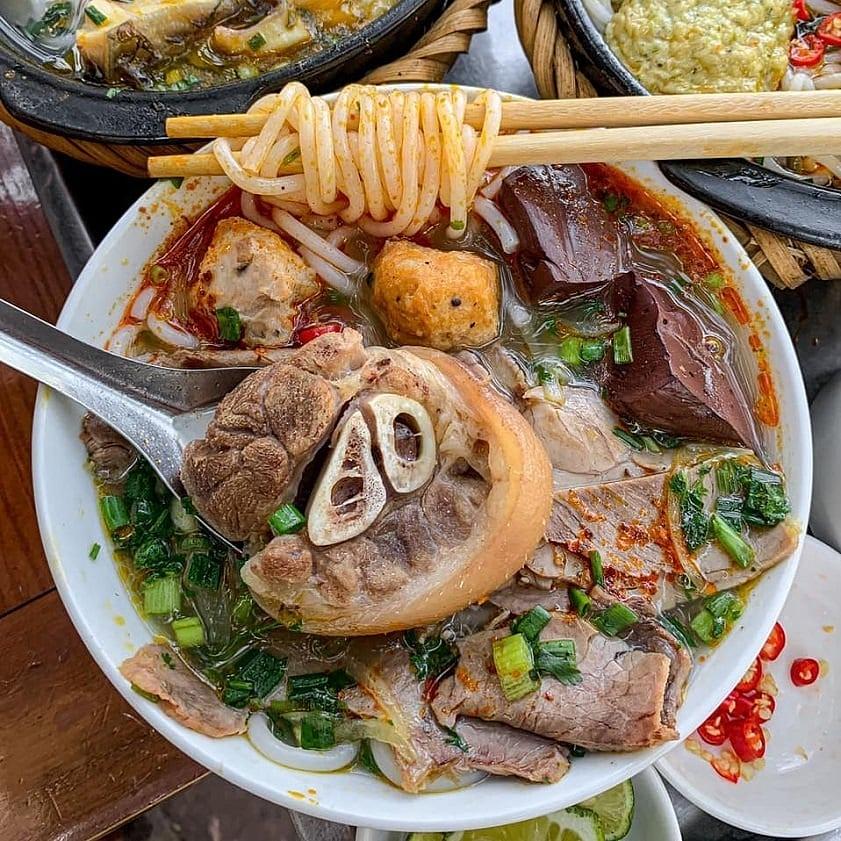 Combo 1KG Bún Bò Huế Jimmy 250g Ăn Dặm Cho Bé – Bún Sạch, Không Hóa Chất, Không GMO, Không Gluten, Không Tẩy Trắng Chuẩn Vị Tại Nhà - Đăng Khôi Fresh Combo 1KG Bún Bò Huế Jimmy 250g Ăn Dặm Cho Bé – Bún Sạch, Không Hóa Chất, Không GMO, Không Gluten, Không Tẩy Trắng Chuẩn Vị Tại Nhà - Chính hãng tại Đăng Khôi Fresh (freshdangkhoi.com)